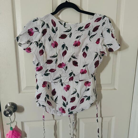 Beach Riot Tulip Floral Wrap Mini Skirt & Crop Top Set White Pink Womens M EUC - Picture 3 of 10